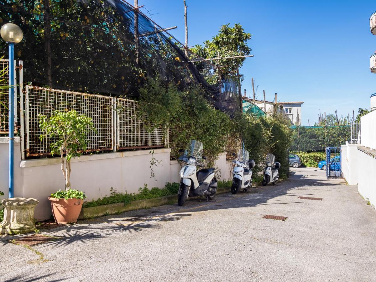 La Dolce Vita Relax - Cozy Apt In Sorrento Lejlighed Eksteriør billede